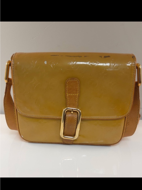 Louis Vuitton Handbags - 1/59 will win this LV bag!! $25 Off $75 must be used in that show, SEE RULES!